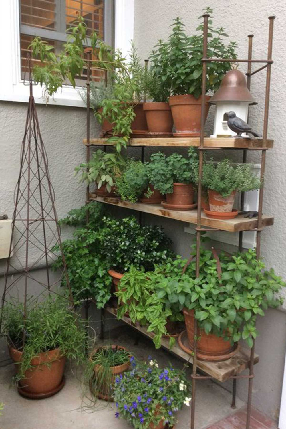 Herb Garden İdeas “10 Creative Herb Garden Ideas for Green-Thumbed Enthusiasts”