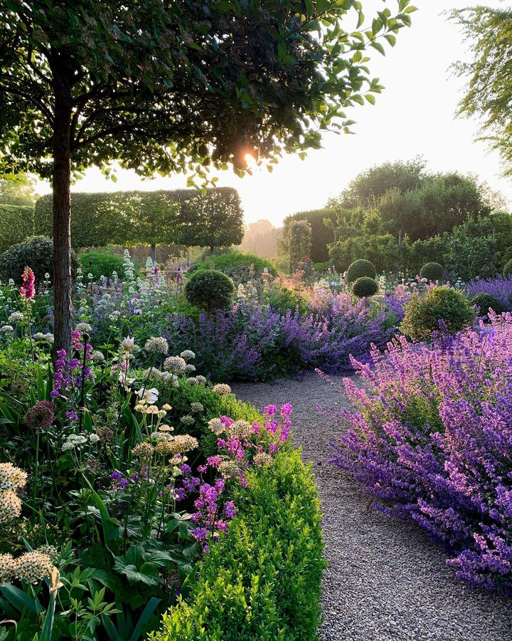 Outdoor Gardens Design Tips for Creating a Lush Oasis