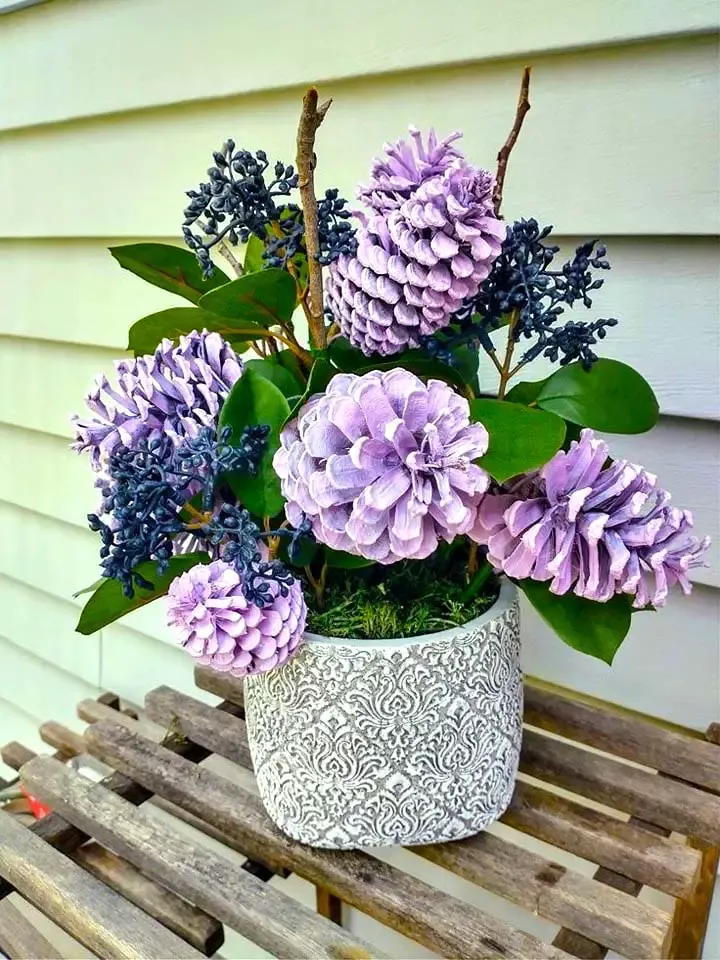 Pinecone Flowers: A Fun DIY Craft for All Ages