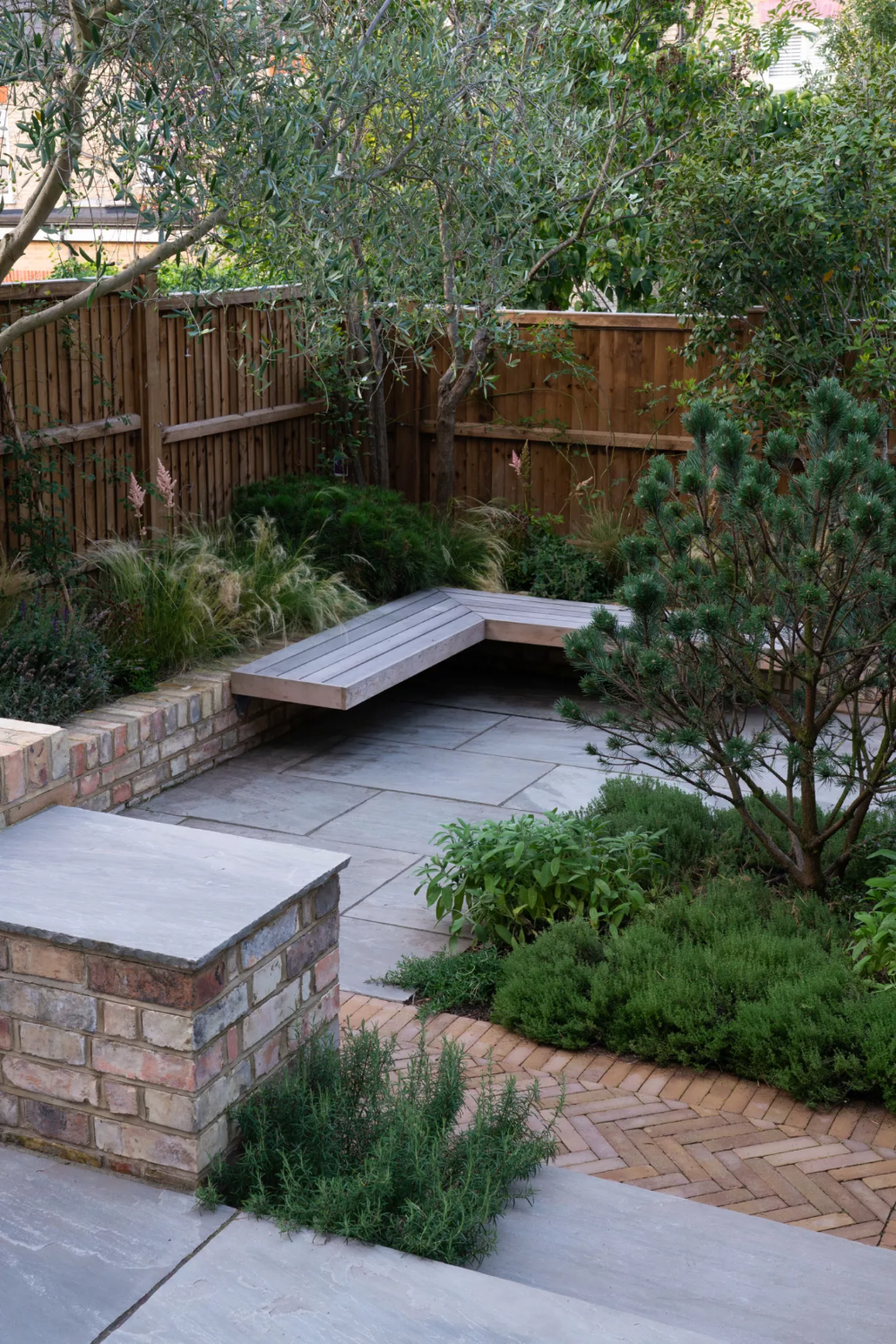 Small Backyard Ideas Transform Your Compact Outdoor Space with These Clever Tips