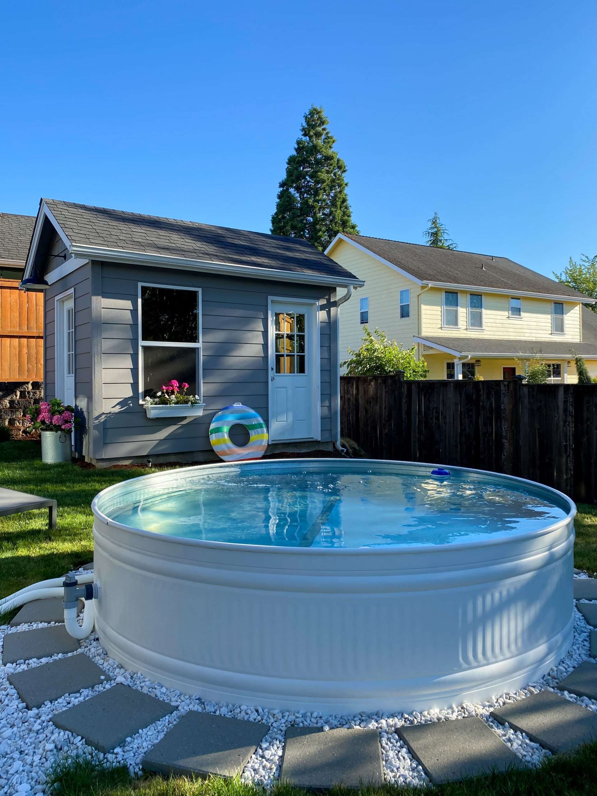 Stock Tank Pool Ideas Backyards for a Fun and Stylish Outdoor Oasis